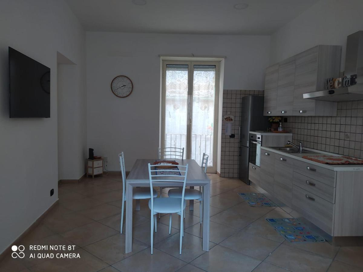 Napoli&Love Apartment Bovio Centro Storico Naples Exterior photo